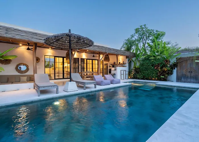 Villa Ruta I - Sumptuous 2Br Luxury Villa Next To Luna Beach Club And Nyanyi Beach