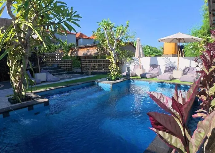 Auora Guest House