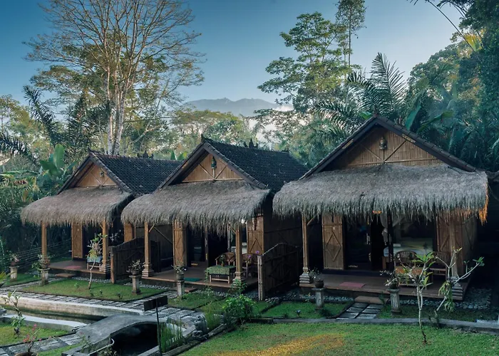 Pondok Sapta Sallaca