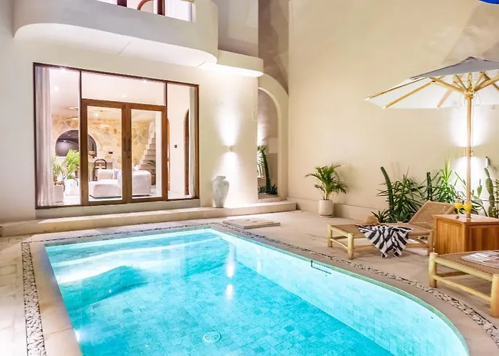 Amani Villa 3 New, Luxury, Mediterranean, Private Pool, Canggu