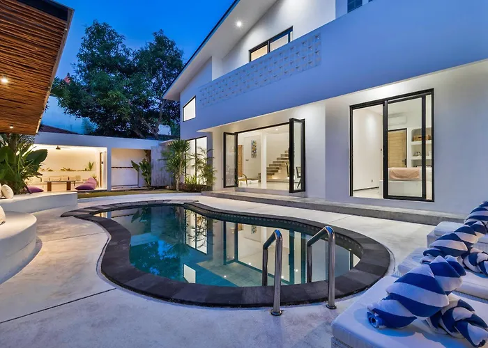 Great Value 2 Bed Villa, Sleeps 4, Fast Wifi