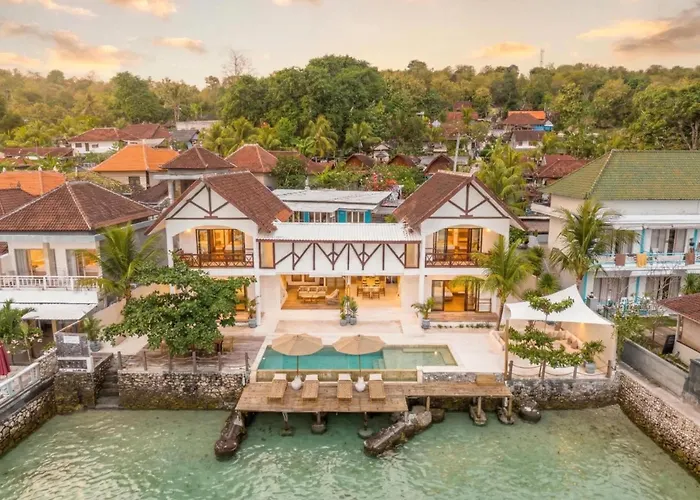 La Villa Ceningan