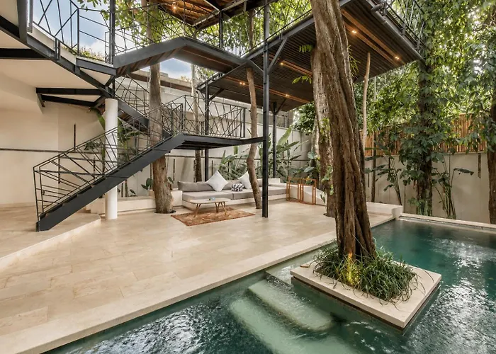 Chic 2-Br Villa With Pool, 800M To Canggu Beach