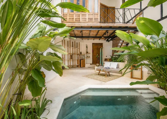 Cozy 1-Br Villa, 800M From Echo Beach