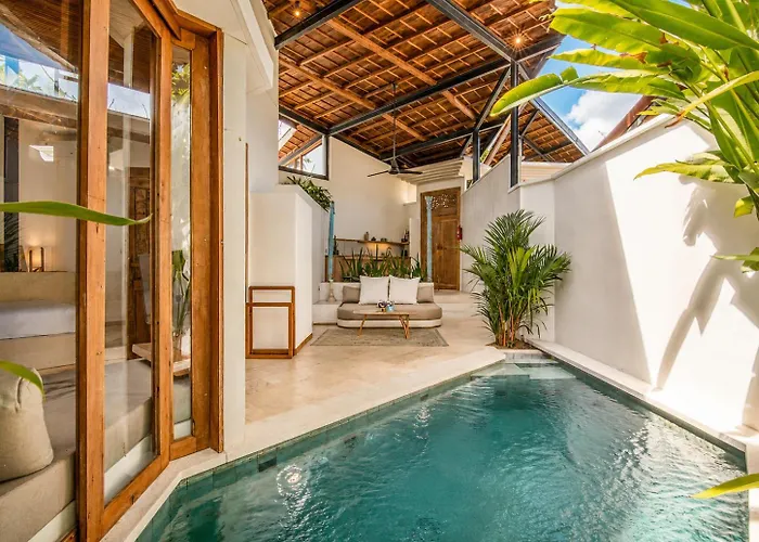 Sumptuous 1-Br Villa Near Canggu Beach, 800M Away