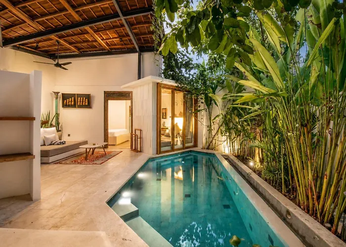 Chic 1-Br Villa With Pool, 4 Mins To Echo Beach