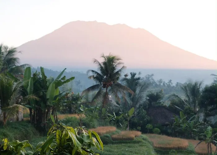 Embun Pagi Homestay And Spa