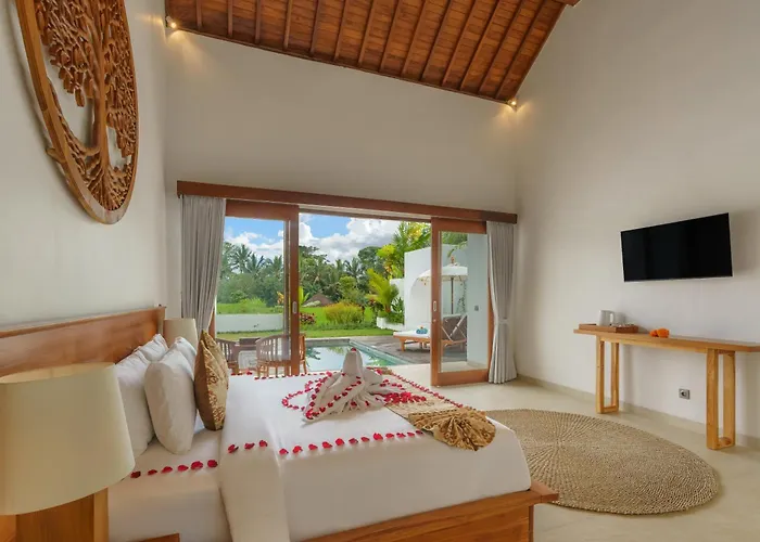 The Surana Villas Ubud With Rice Field View