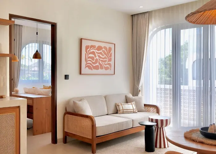 Relaxing Bali Retreat With Pool & Beach Nearby