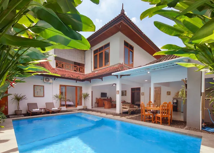 Hildiman Villa Kuta - Two Bedroom Private Pool
