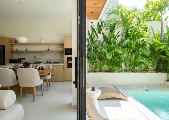 Romantic Private Pool Villa Walk To Eat Street