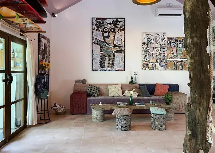 Art Villa Manatee - 1Br Spacious Oasis In Bingin