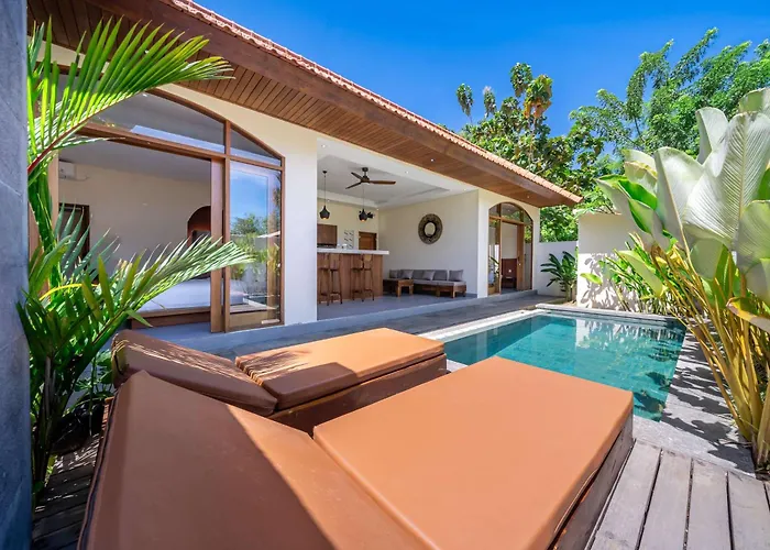 2Br Villa Walk To Padang Padang Beach