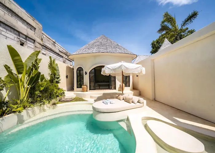 Lavi Villas Nyang Nyang