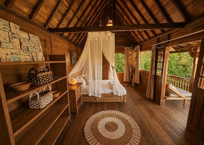 Zen Tree House