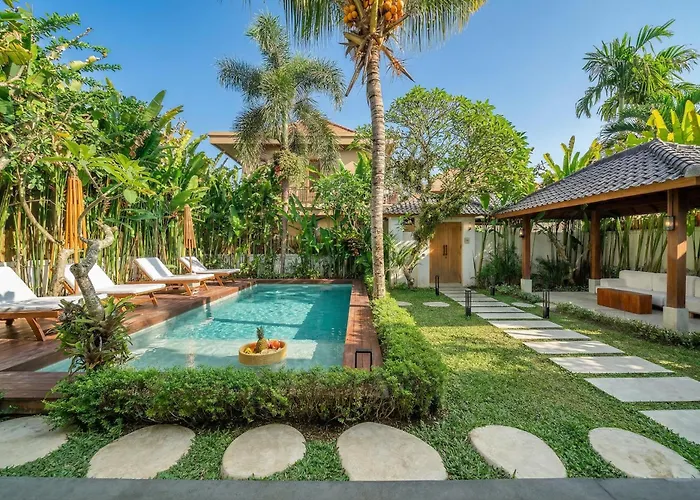 Hijau By Evdekimi - Nature Retreat With Large Pool & Gazebo