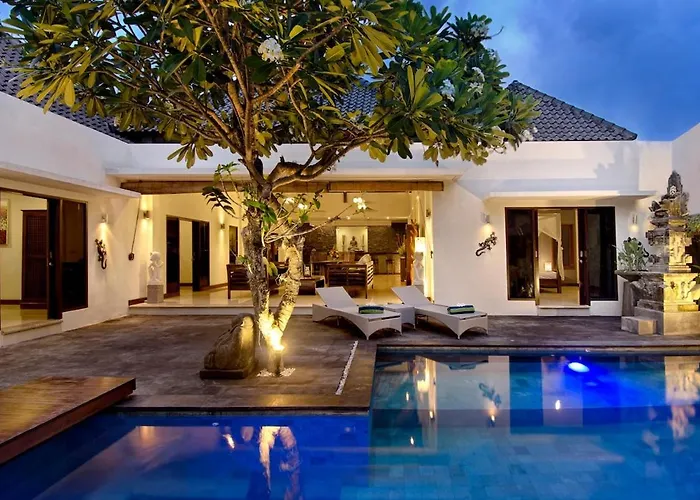 Rumah Besar 5Br Private Villa Near Seminyak