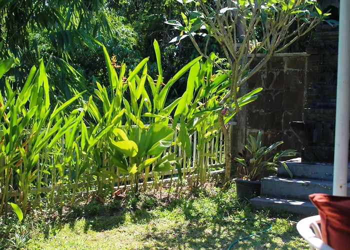 Charming 2Br Home Close To Pering Beach Gianyar