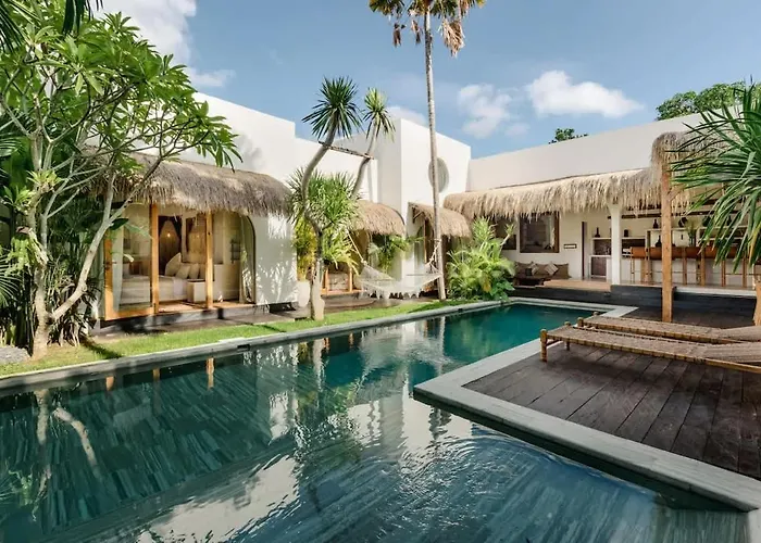 Elegant 4Br Pool Villa Families & Groups