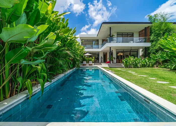 Tara Dharma - Sophisticated 3Br Retreat In Tranquil Umalas