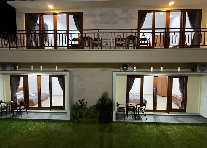 Qiana House