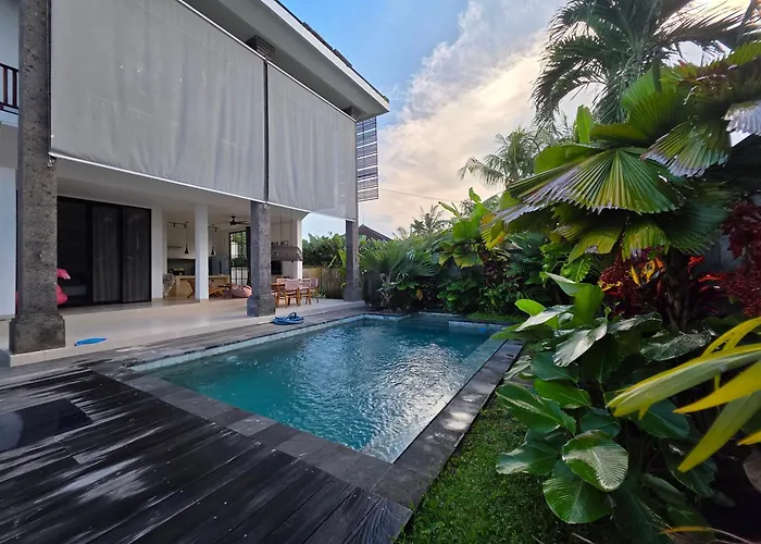 Villa Gading2