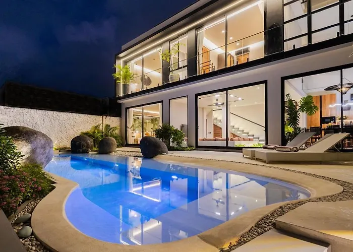 New 6Br Luxury Estate I Butler I Jacuzzi I Breakfast I In The Central Pererenan Canggu