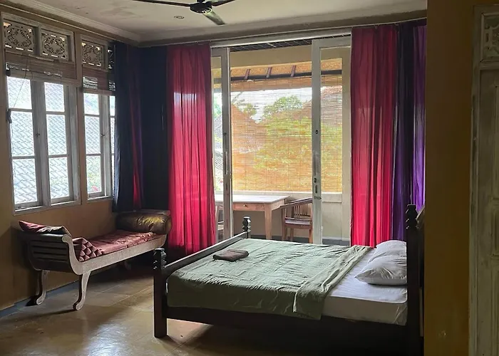 85M2 App With Kitchen Damai Central Garden Pool Wifi Airco