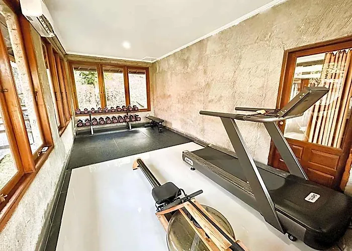 Santi Mandala Villa & Spa