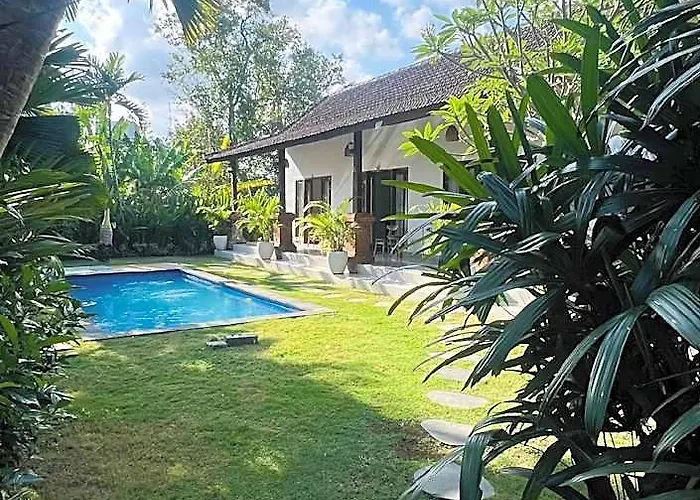 Wiryaroja Guest House
