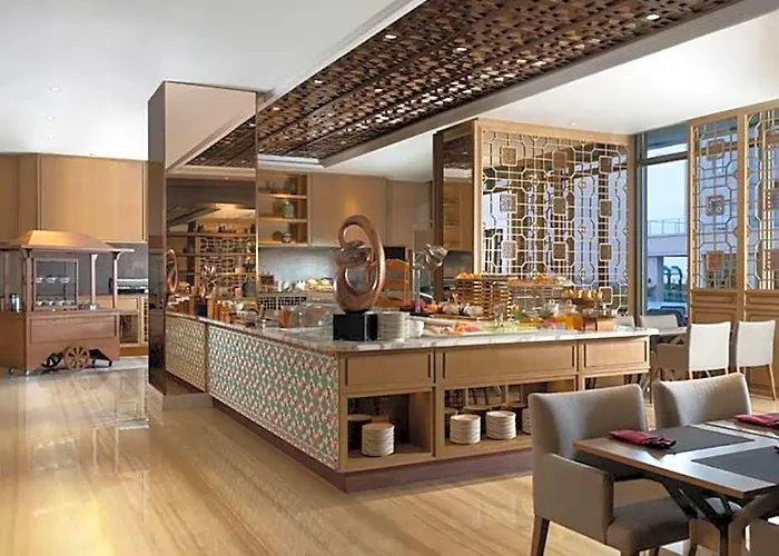 Eden'Z Suite'S Hotel