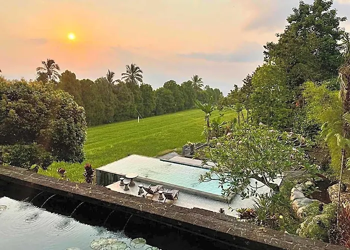 The Sangkih Villa Restaurant & Bar