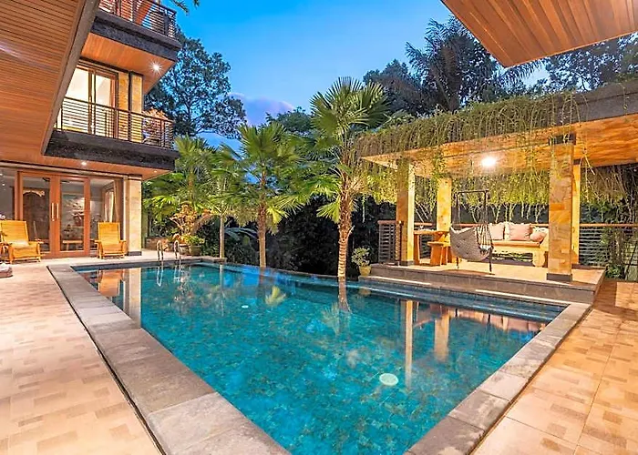 Maru Fortuna Villa By Moria