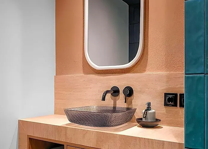 Aviator Bali