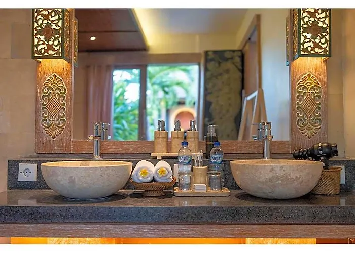 Tala Honeymoon Private Villa