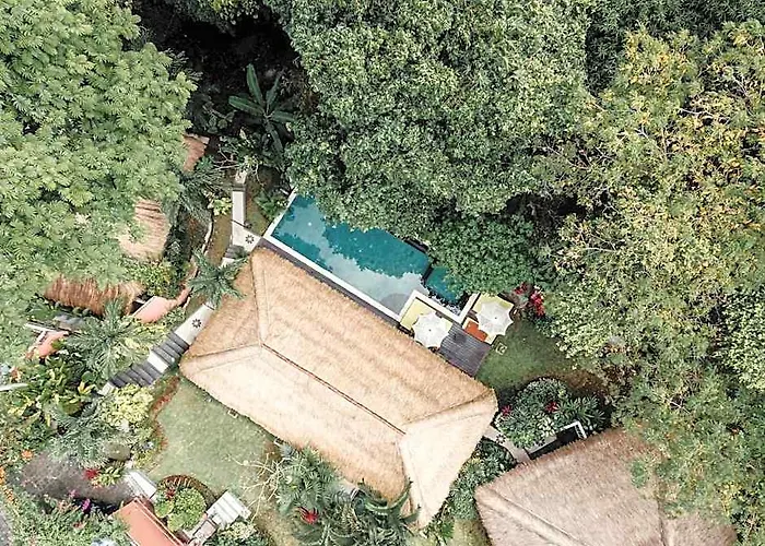 Maylie Bali Villa & Bungalow