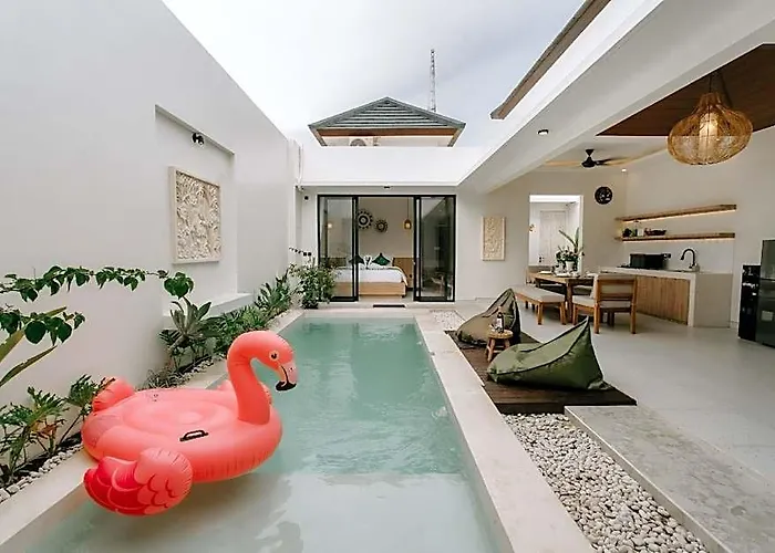 The Pahala Villas