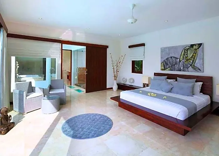 Castle Guinevere 5 Bedroom Private Pool Villa Zn36