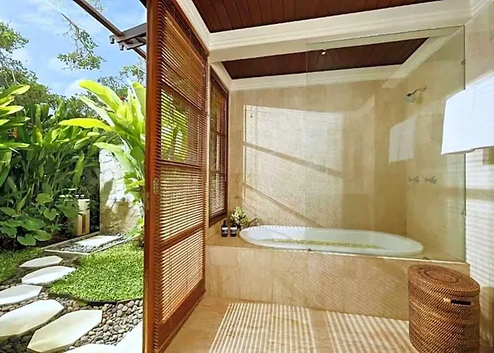 Sadajiwa 4 Bedroom Private Pool Villa Zn55