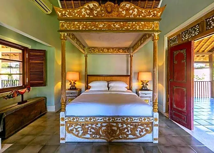 Casugraha 4 Bedroom Private Pool Villa Zn39