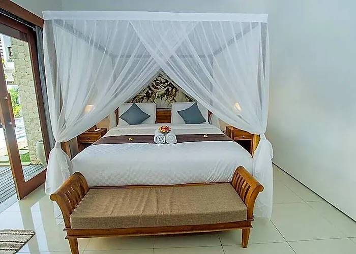 Nusa Lembongan Villas