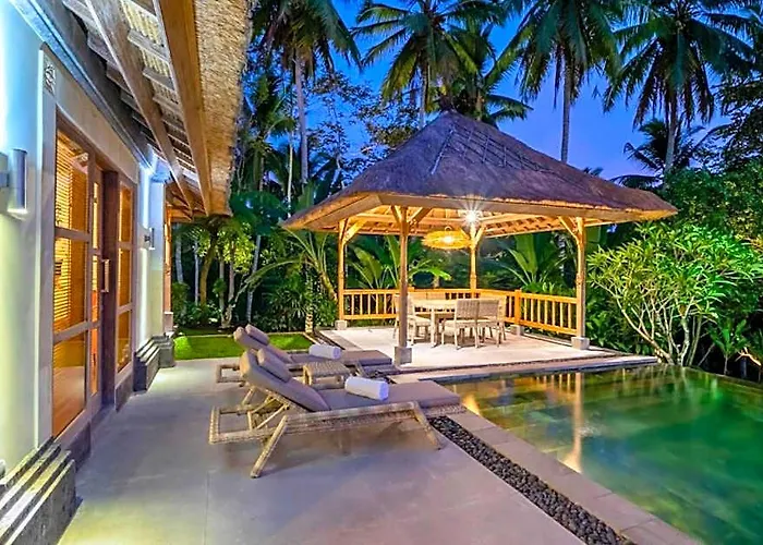 Stunning 2 Bedroom Private Villa With Garden View