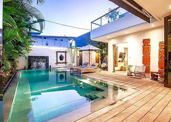 Incredible 4Br Villa 5 Mins Walk To The Beach