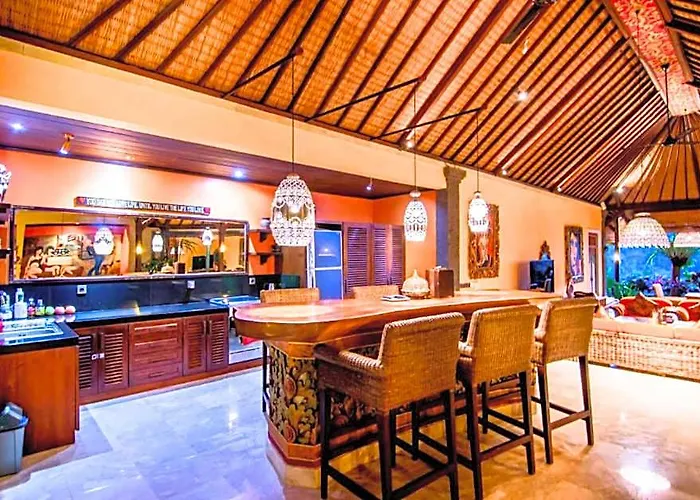 Exclusive Presidential 4 Bedroom Private Pool Villa