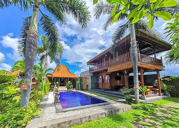 Villa Catu Seririt