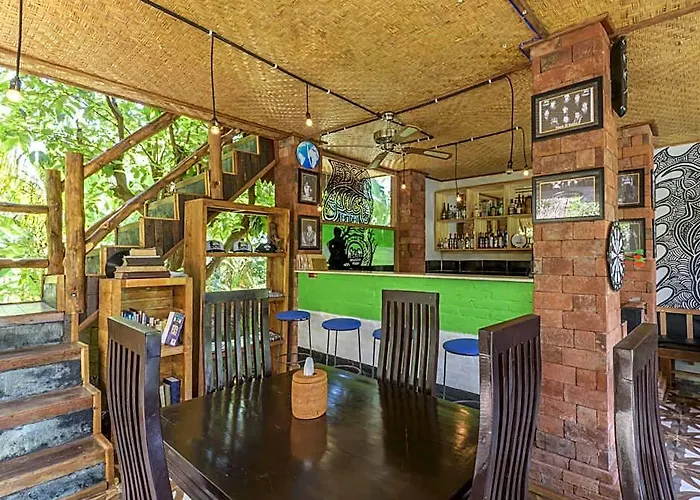 House Of Hobbit