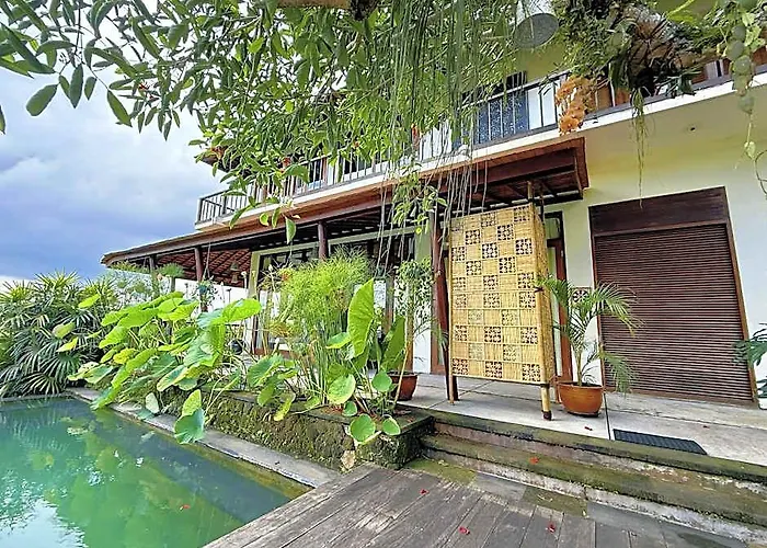 Awan Putih Resort