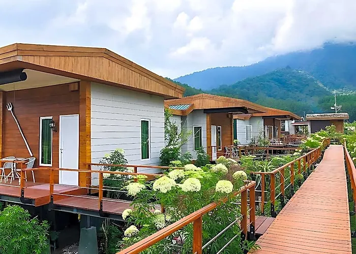 Pondanu Cabins By The Lake