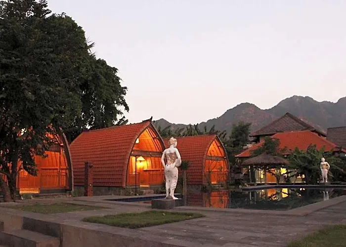 Kubu Padi Wooden House