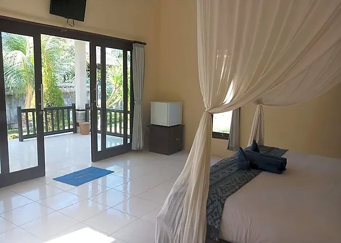 Bintang Beach Villa